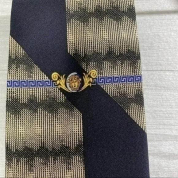 Gianni Versace Tie Color Navy Blue/Tan/Yellow